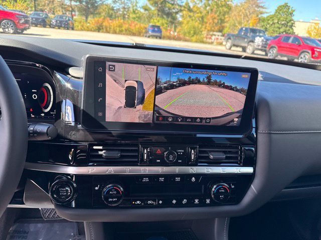 New 2026 Nissan Pathfinder SL AWD/4WD image 45