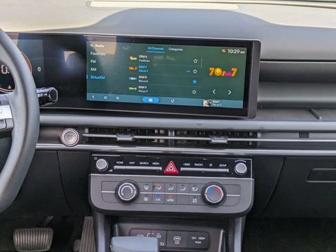 Certified 2026 Hyundai Santa Cruz SE FWD image 18