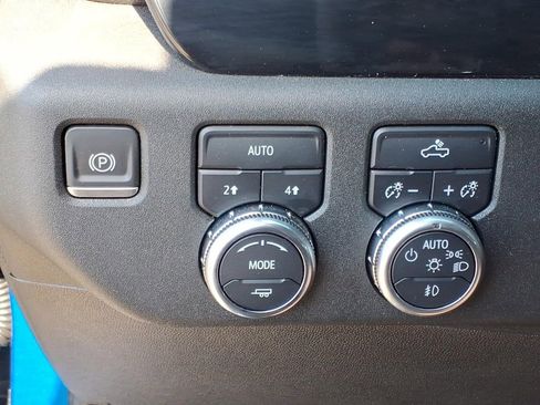 Used 2023 GMC Sierra 1500 Elevation image 15