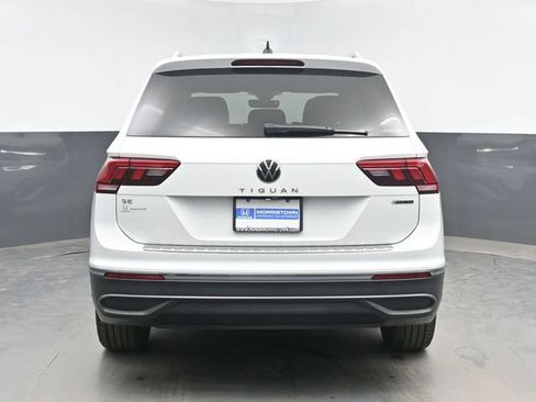 Used 2022 Volkswagen Tiguan SE AWD/4WD image 9