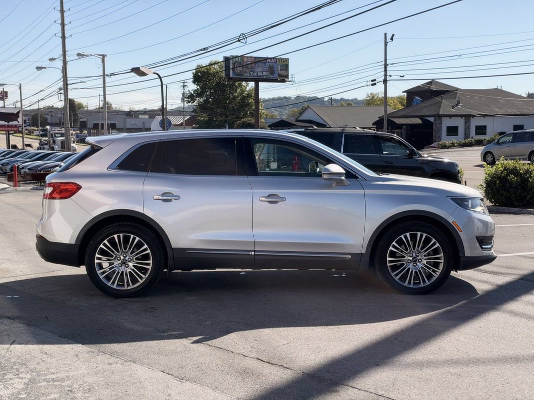 Used 2018 Lincoln MKX Reserve FWD image 7