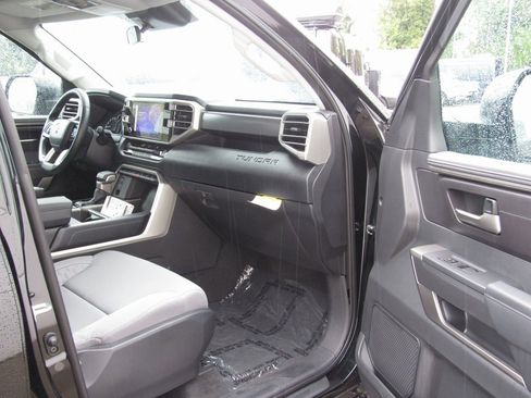Used 2024 Toyota Tundra SR5 image 20