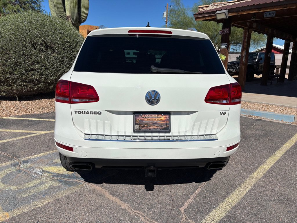 Used 2011 Volkswagen Touareg Sport AWD/4WD image 8