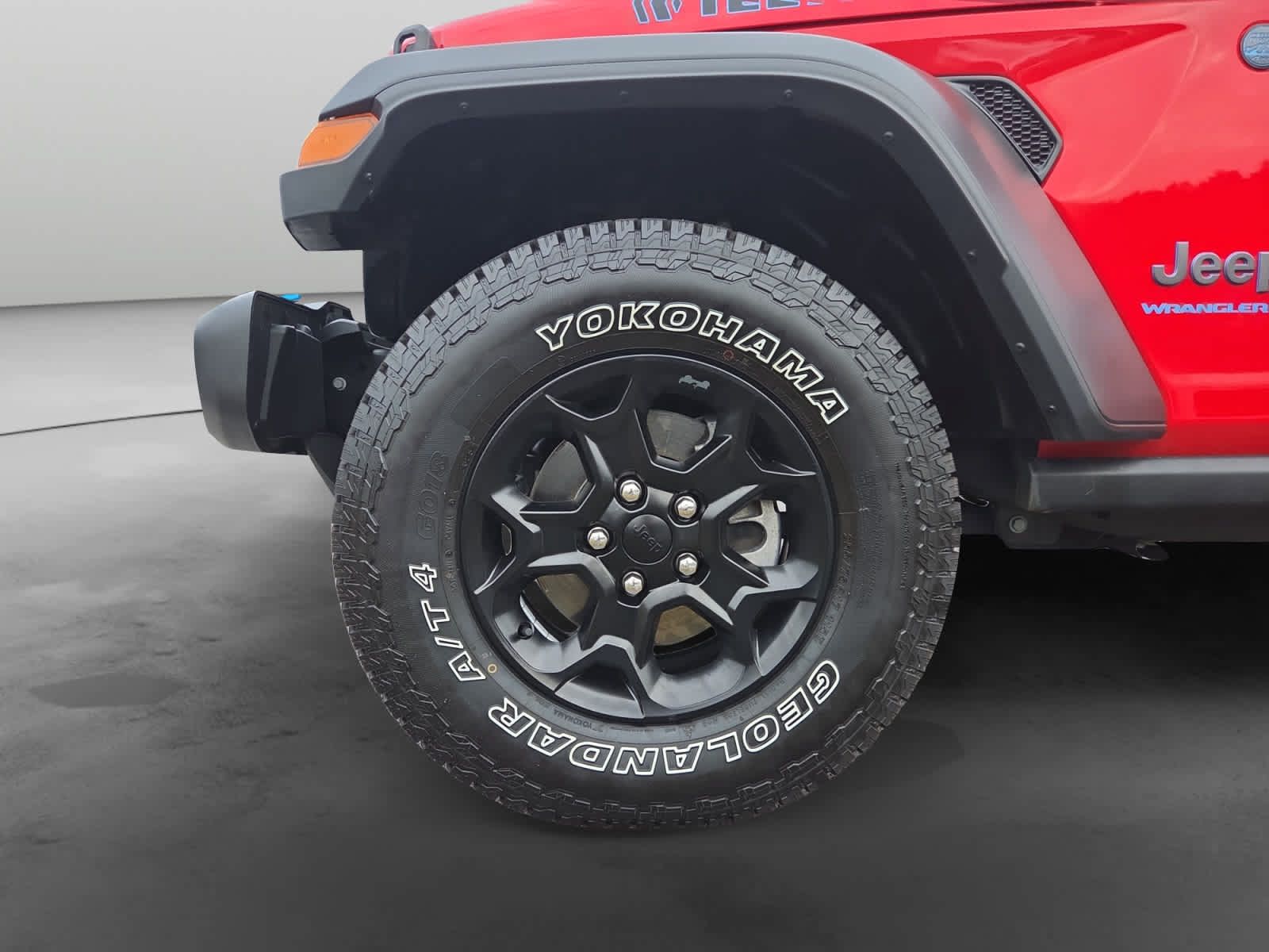 Used 2023 Jeep Wrangler Unlimited AWD/4WD image 9