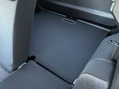 New 2026 Nissan Kicks SV image 15