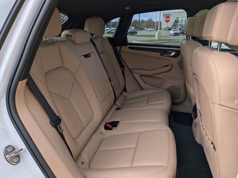 Used 2022 Porsche Macan GTS image 27