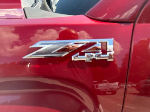 Used 2018 GMC Sierra 1500 SLT AWD/4WD image 26