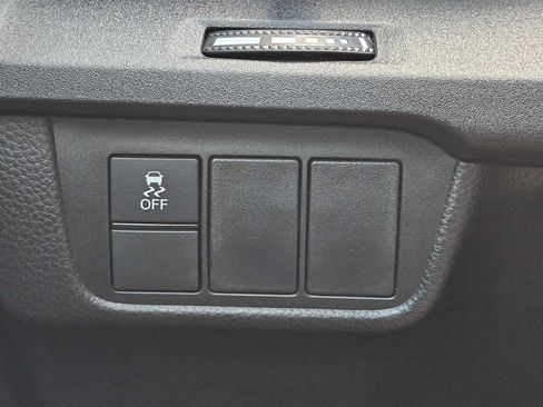 Used 2025 Honda CR-V LX image 21