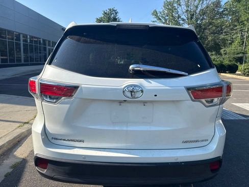 Used 2015 Toyota Highlander Limited Platinum AWD/4WD image 6
