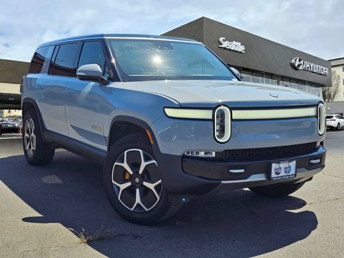 Used 2023 Rivian R1S Adventure Quad AWD/4WD image 1