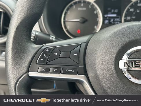 Used 2018 Nissan Kicks S w/ Interior Electronics Package FWD image 13