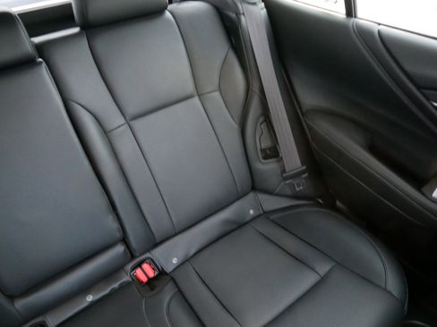 Used 2022 Subaru Outback Limited image 14