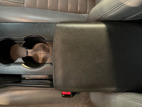 Used 2006 Ford Mustang GT Premium image 20