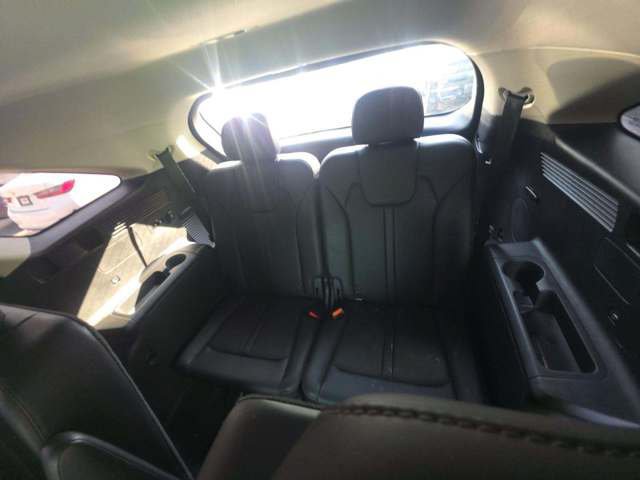 Used 2023 Kia Sorento SX FWD image 13