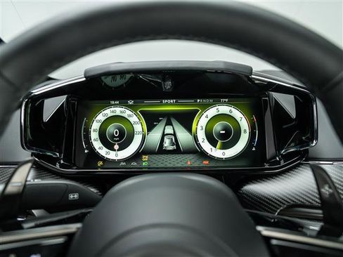 New 2026 Aston Martin V8 Vantage S image 25