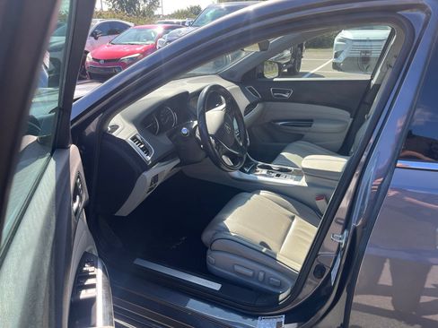 Used 2020 Acura TLX w/ Technology Package AWD/4WD image 10