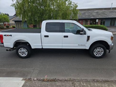 Used 2018 Ford F250 XLT AWD/4WD image 6