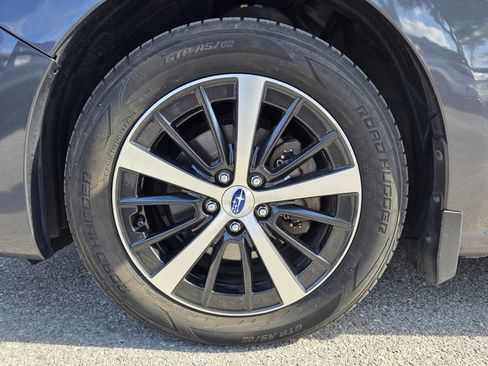 Used 2019 Subaru Impreza 2.0i Premium w/ Eyesight & BSD/Rcta & SRF image 28