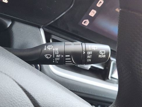 Used 2025 Chevrolet TrailBlazer LT image 27