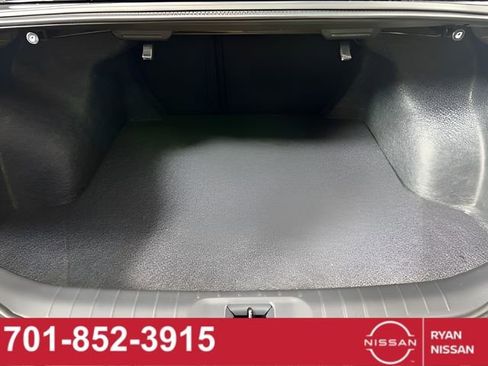 New 2025 Nissan Altima 2.5 SR w/ SR Premium Package image 7