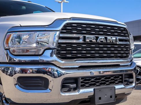Used 2022 RAM 3500 Big Horn image 3