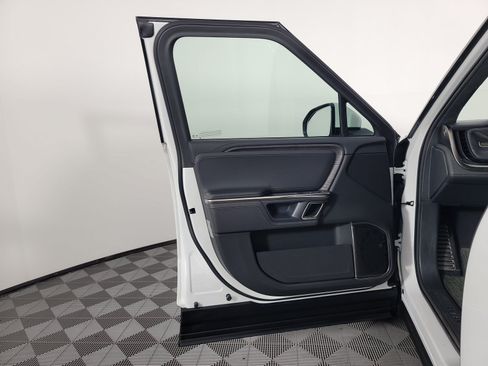 Used 2023 Rivian R1T Adventure AWD/4WD image 16