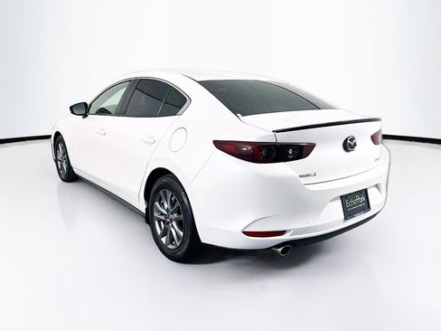 Used 2024 MAZDA MAZDA3 s w/ Black Accent Package FWD image 5