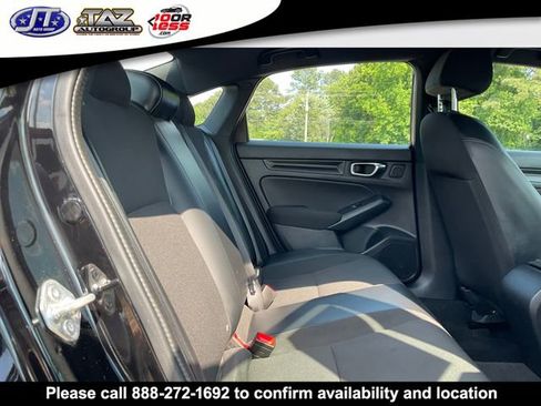 Used 2023 Honda Civic Sport image 12