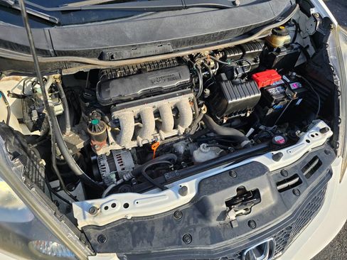 Used 2010 Honda Fit image 25