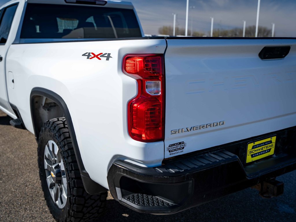 Used 2024 Chevrolet Silverado 2500 Custom w/ Custom Convenience Package AWD/4WD image 10