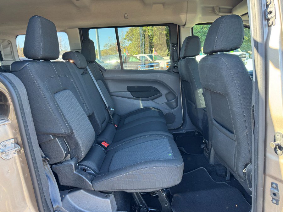 Used 2020 Ford Transit Connect XLT FWD image 19