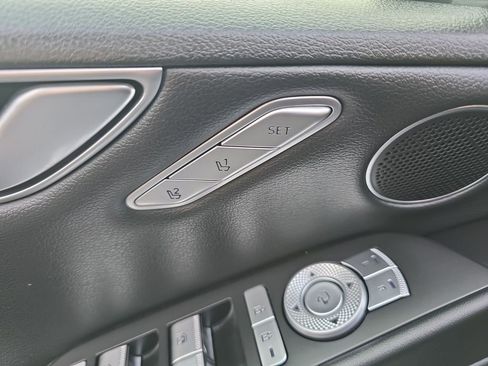 Used 2023 Genesis G80 2.5T image 27