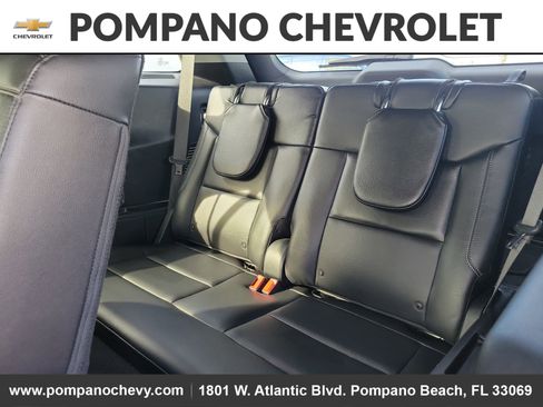 Used 2020 Ford Explorer XLT w/ Equipment Group 202A image 11