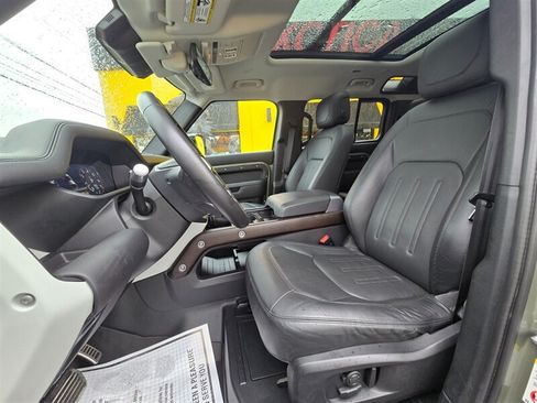 Used 2020 Land Rover Defender 110 HSE AWD/4WD image 14