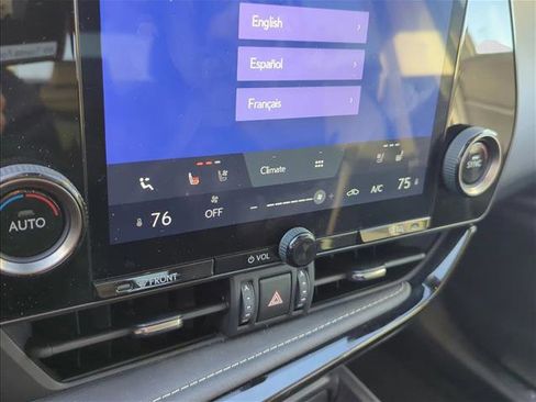 Used 2024 Lexus NX 250 FWD w/ Towing Package (2000 Lbs) image 20