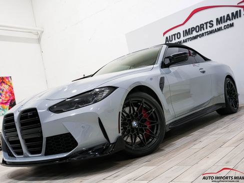 Used 2022 BMW M4 xDrive Competition w/ Executive Package image 3