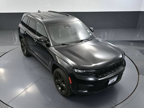 Used 2023 Jeep Grand Cherokee Altitude AWD/4WD image 53