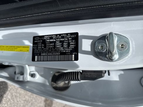 Used 2020 Hyundai Kona SEL Plus AWD/4WD image 31