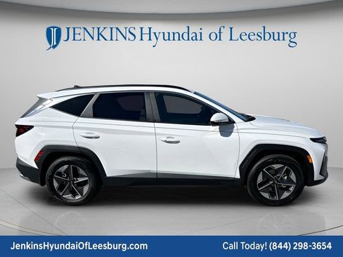 New 2026 Hyundai Tucson SEL FWD image 3