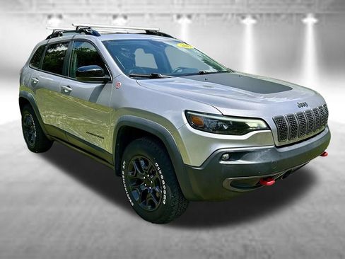Used 2022 Jeep Cherokee Trailhawk w/ Sun, Sound & Nav Group AWD/4WD image 3