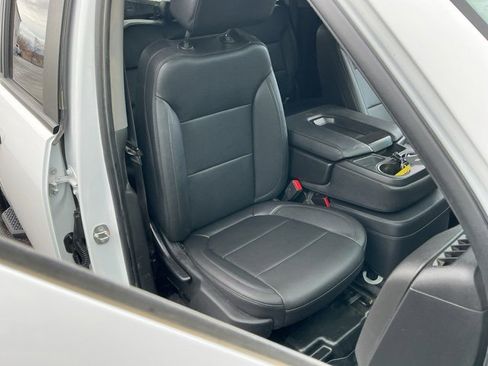 Used 2021 Chevrolet Silverado 2500 W/T w/ WT Fleet Convenience Package image 18