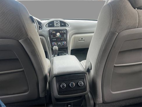 Used 2017 Buick Enclave Convenience FWD image 21