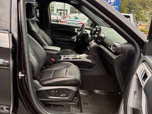 Used 2020 Ford Explorer ST w/ Premium Technology Package AWD/4WD image 22