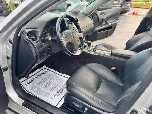 Used 2010 Lexus IS 250 AWD w/ Preferred Accessory Package image 9