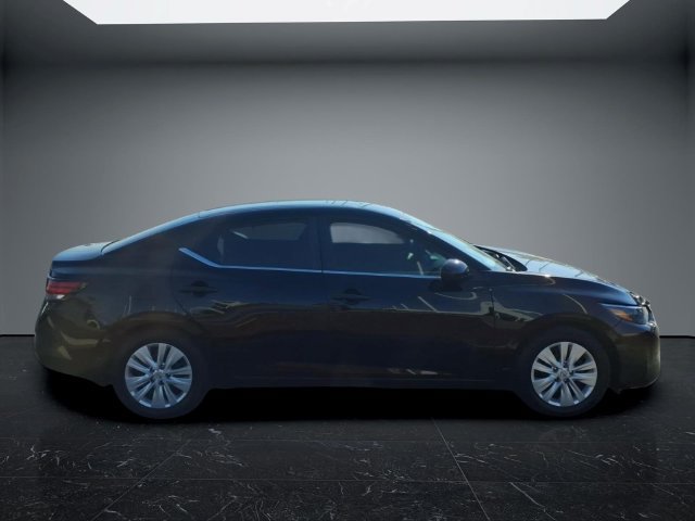 Certified 2024 Nissan Sentra S FWD image 10