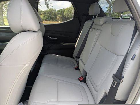 New 2025 Hyundai Santa Cruz SEL image 15