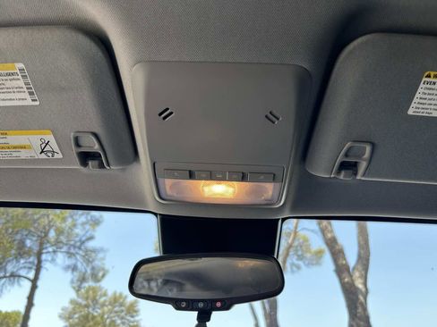 Used 2019 Chevrolet Trax LT w/ Driver Confidence Package image 15