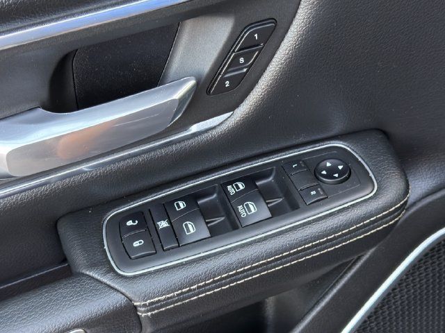 Used 2019 RAM 1500 Laramie AWD/4WD image 24