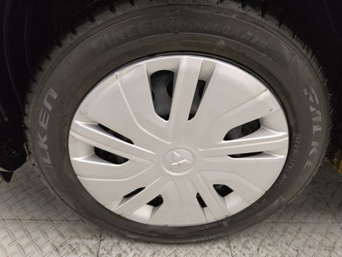 Used 2024 Mitsubishi Mirage ES image 31