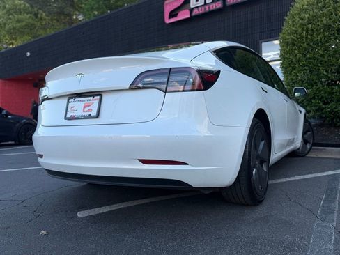 Used 2021 Tesla Model 3 Standard Range Plus RWD image 13